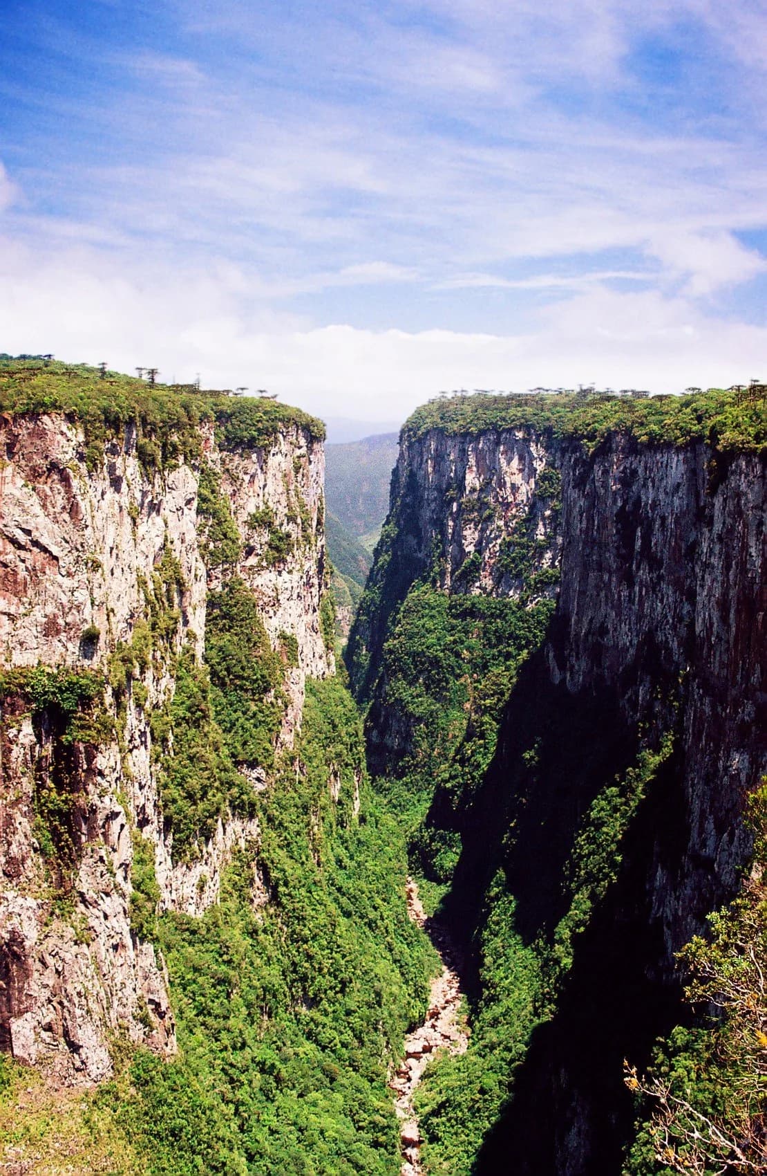 Cânion do Itaimbezinho, no Parque Nacional de Aparados da Serra